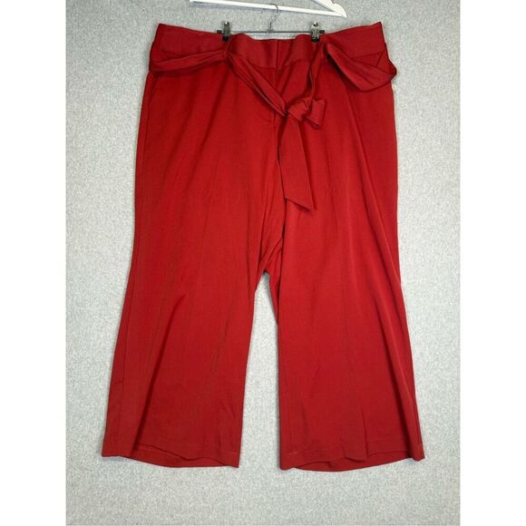 Lane Bryant Pants - New Lane Bryant Women's Size 28 Plus Red Cropped Pants Capri's Belted Stretch